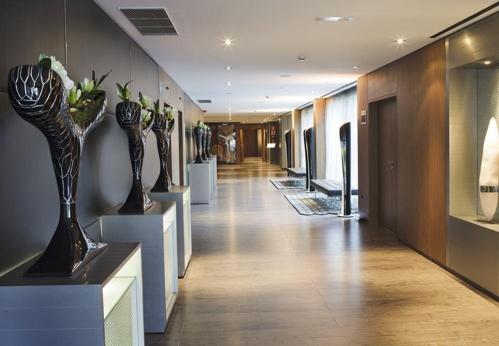 Ac Hotel Atocha By Marriott Madrid Exteriör bild