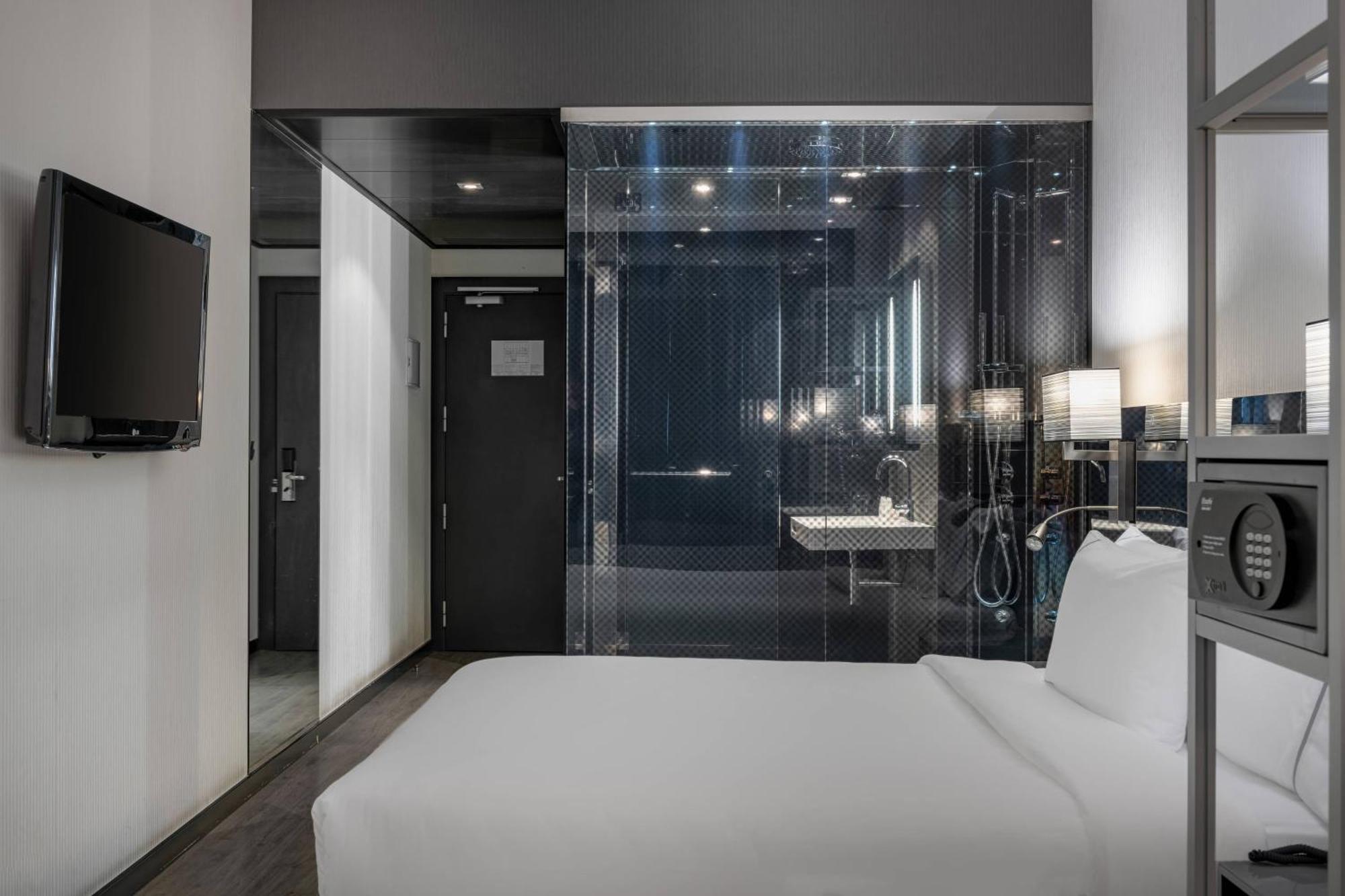 Ac Hotel Atocha By Marriott Madrid Exteriör bild